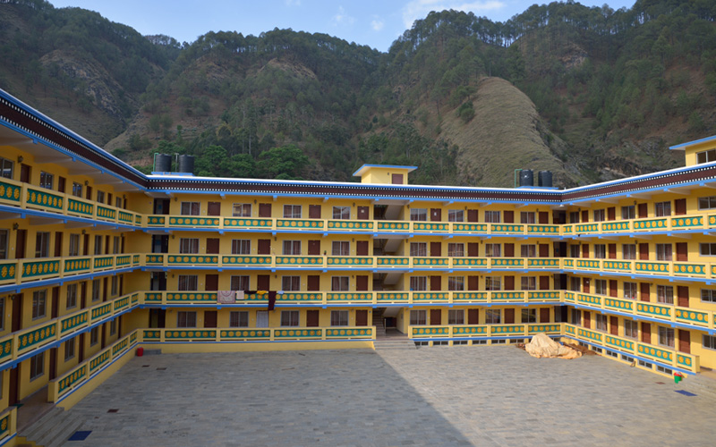 桑耶纪念僧尼佛学院